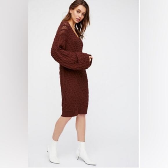 FREE PEOPLE TWISTED REALITY SWEATER MINI DRESS SLOUCHY CABLEKNIT BROWN XS - Picture 1 of 8